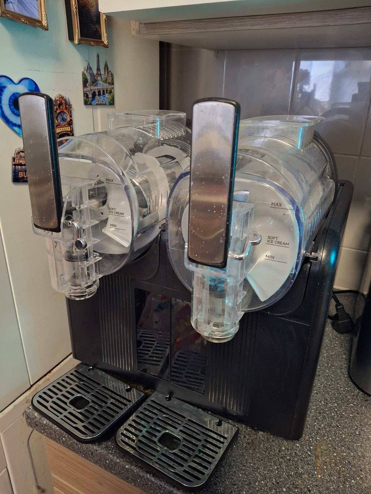 Professionele Softijsmachine / Slushmachine - Dubbele Tank, Zakelijke goederen, Horeca | Keukenapparatuur, Ophalen, Gebruikt, Overige typen