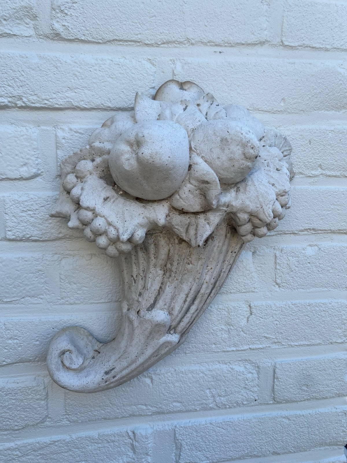 Betonnen wandornament tuin decoratie met ophanghaakje, Ophalen, Gebruikt