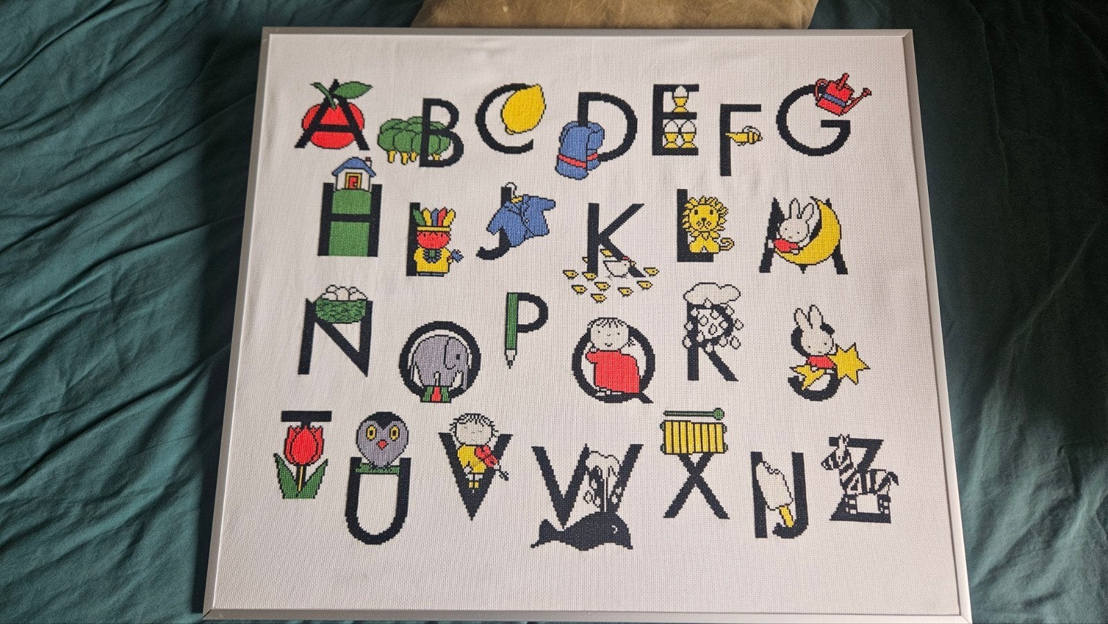 Dick Bruna alfabet, Ophalen, Wanddecoratie