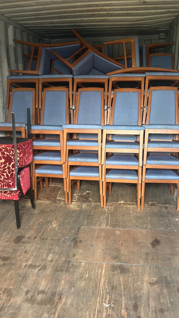 Partij stoelen voor weinig elk bod is prima, Ophalen of Verzenden, Zo goed als nieuw