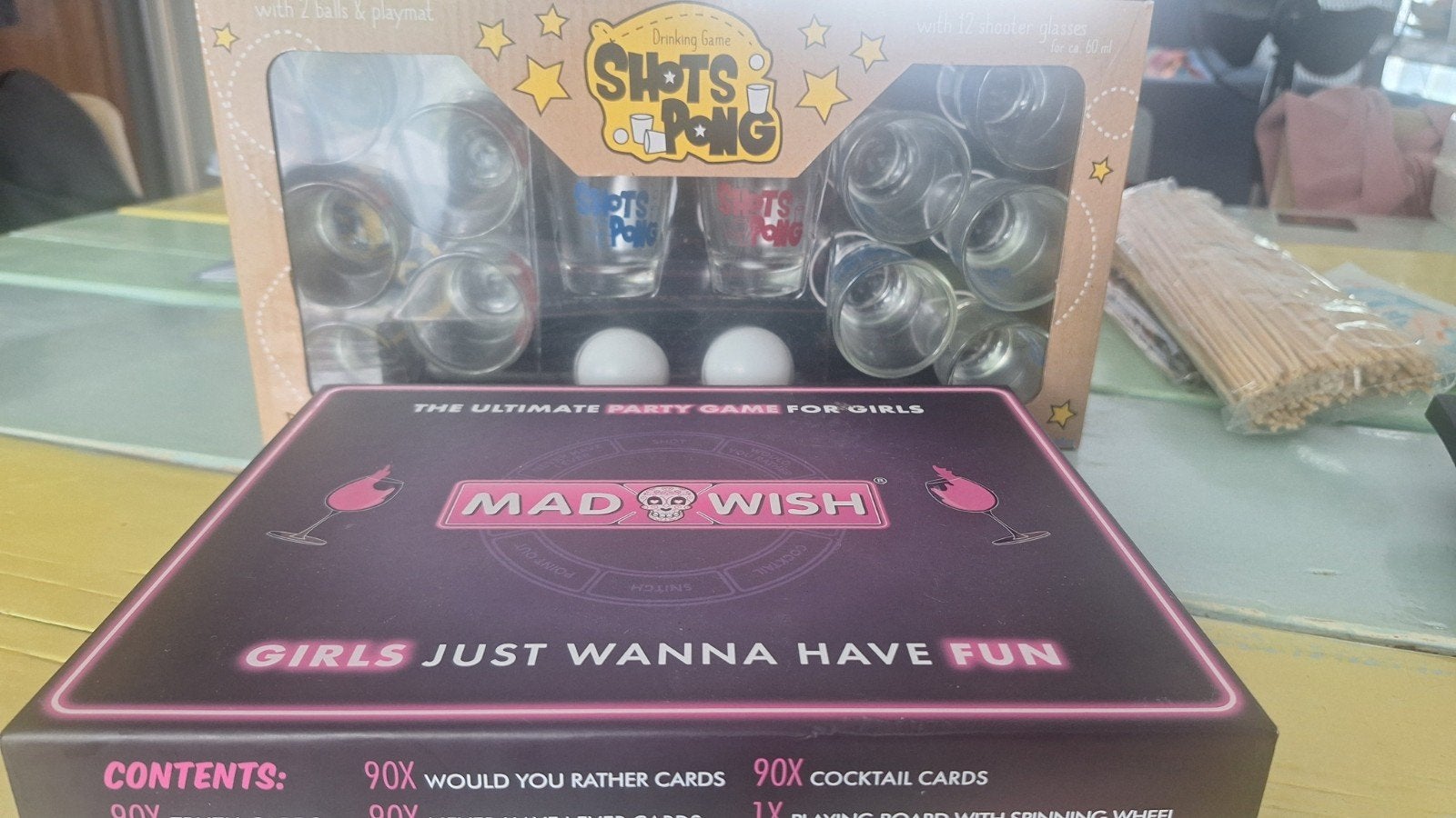 Mad Wish en Shots Pong, Ophalen of Verzenden, Nieuw