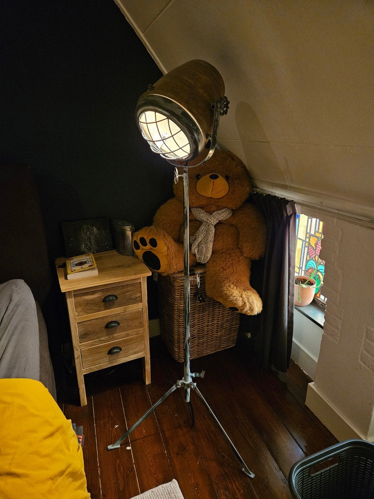Staande lamp, Ophalen, Zo goed als nieuw, Hout, 150 tot 200 cm