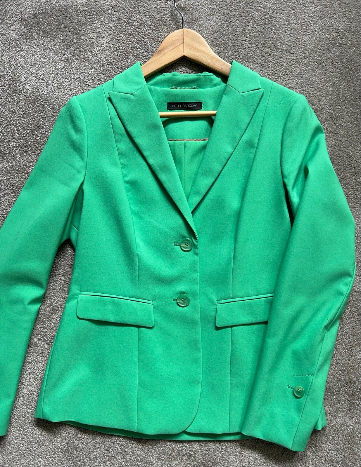 Betty Barclay Groene Blazer Maat 38, Maat 38/40 (M), Ophalen of Verzenden, Zo goed als nieuw, Jasje