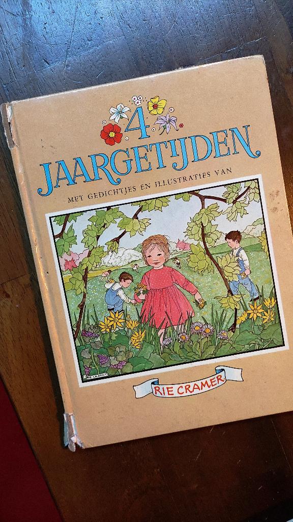 4 jaargetijden met gedichtjes en illustraties van Rie Cramer, Gelezen, Fictie algemeen, Jongen of Meisje, Ophalen of Verzenden