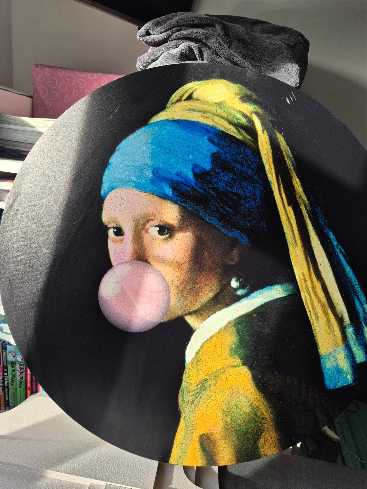 Meisje met de parel met kauwgombal - Modern schilderij, Ophalen, Met textuur, Print, Overige materialen