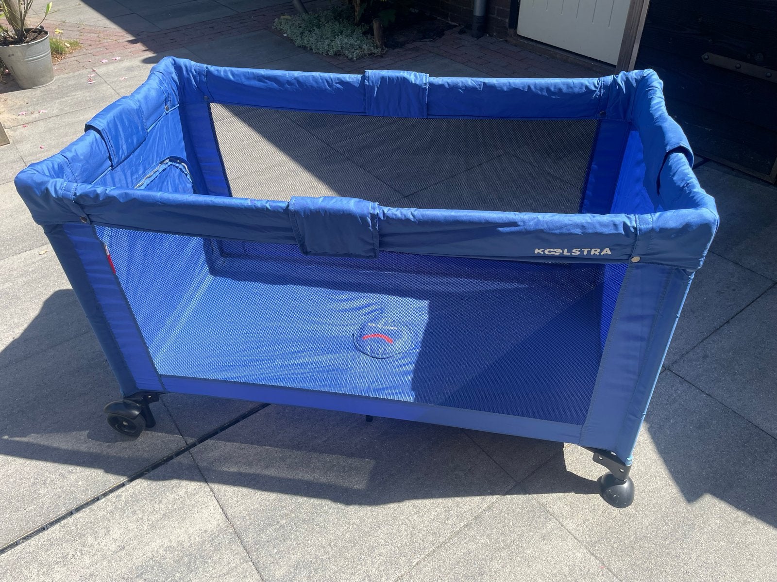 Koelstra campingbedje inclusief extra matrasje, Ophalen, Gebruikt, 70 tot 85 cm, 140 tot 160 cm