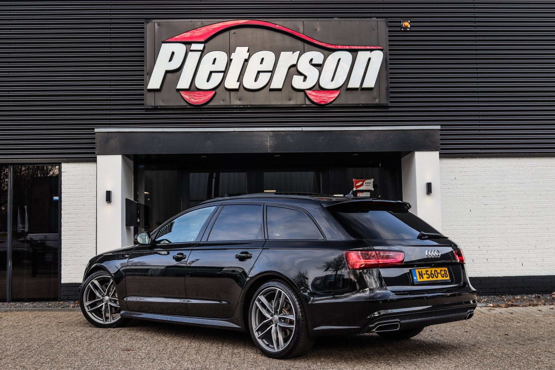 Audi A6 Avant 3.0 TDI S-Line FACELIFT PANO ACC TREKH KEYLESS, Auto's, Audi, Gebruikt, 197 €/maand, 2000 kg, Lichtsensor