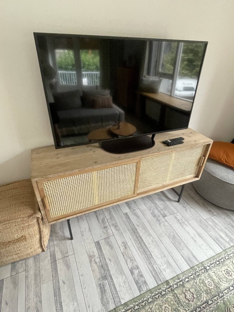 TV-meubel hout met rotan deuren – 160 cm, Ophalen, 150 tot 200 cm, Scandinavisch, Zo goed als nieuw