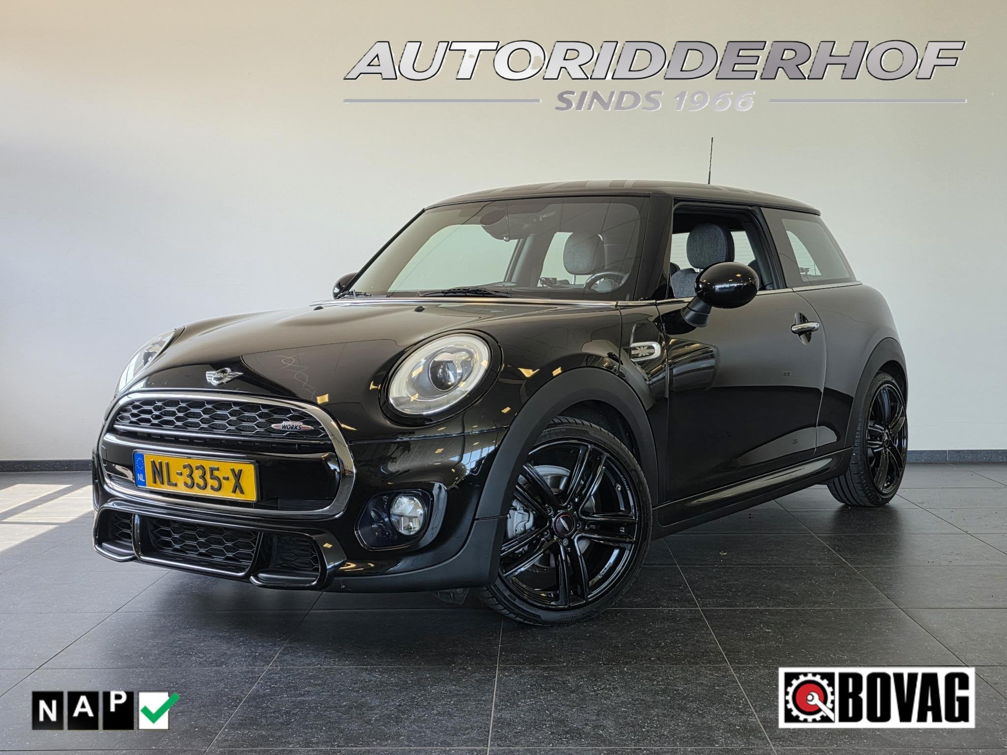 MINI Cooper 1.5 Kings Cross | Orig NL | JCW | Keyless | Stoe, Auto's, Mini, Bedrijf, Te koop, Cooper, Airconditioning, Automatische klimaatregeling