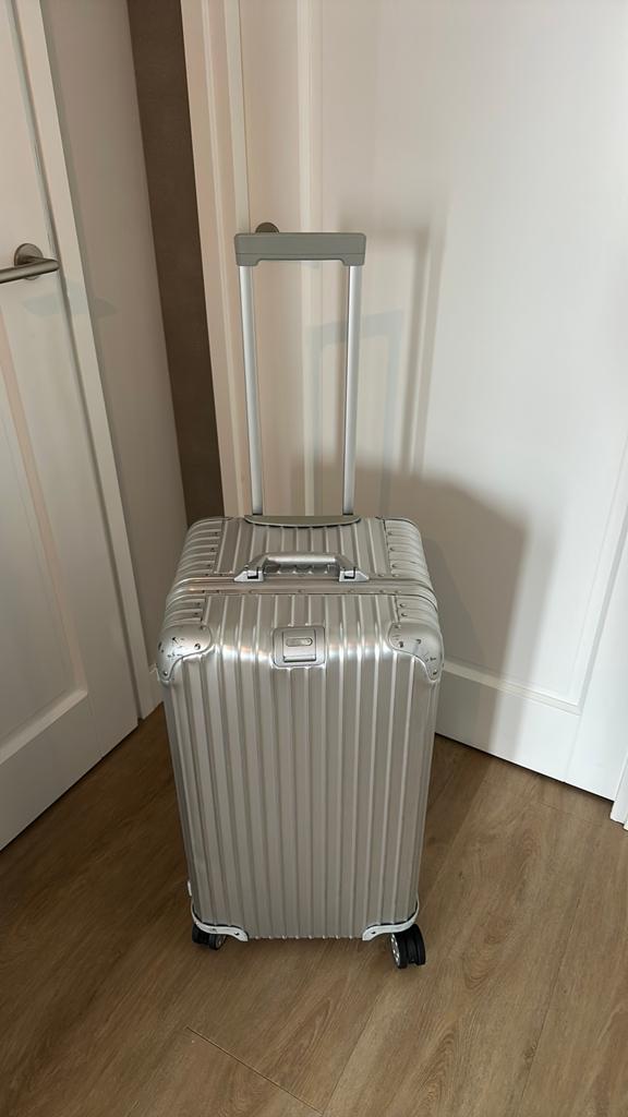 Rimowa koffer, Sieraden, Tassen en Uiterlijk, Koffers, Ophalen of Verzenden, Zo goed als nieuw, Metaal, 60 tot 70 cm