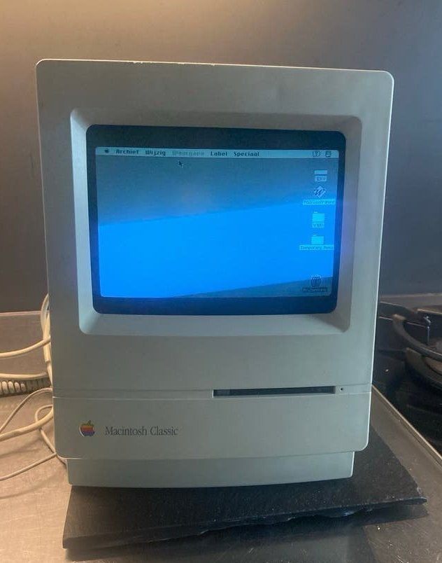 Macintosh Classic werkend inclusief alle boeken, Computers en Software, Ophalen of Verzenden