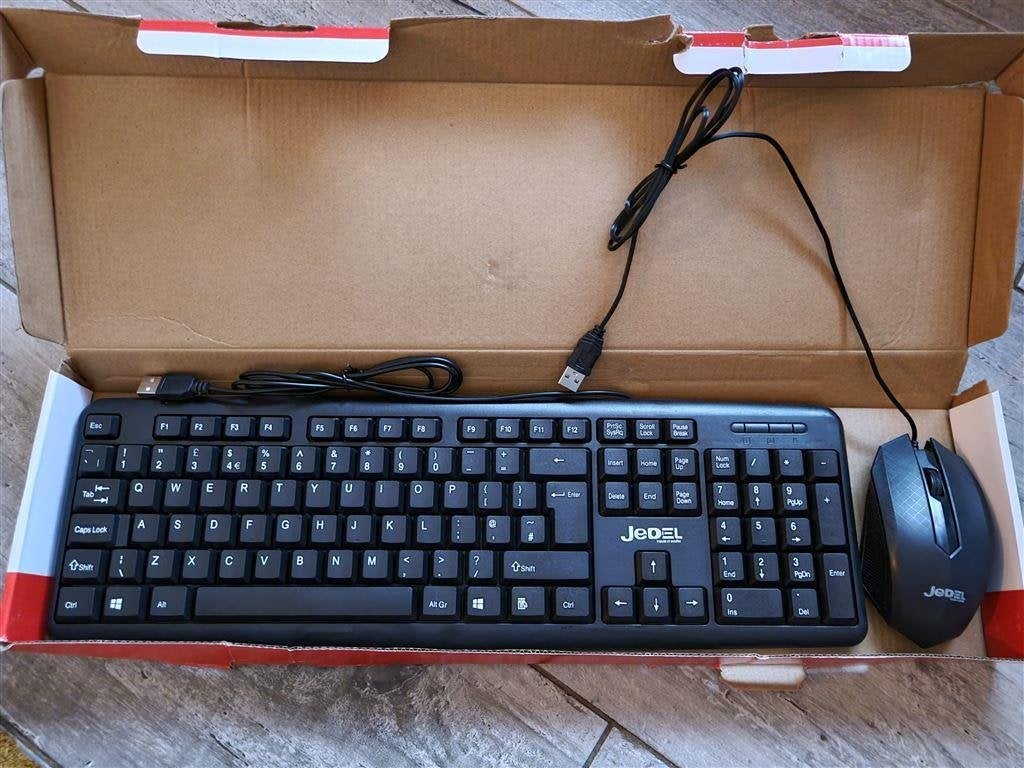 Jedel G11 USB toetsenbord en USB optische muis, Jedel, Nieuw, Ophalen of Verzenden, Qwerty