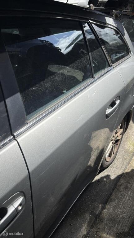 Achterdeur links Toyota Avensis Wagon III 06-'15, Gebruikt, Deur, Toyota, Ophalen of Verzenden