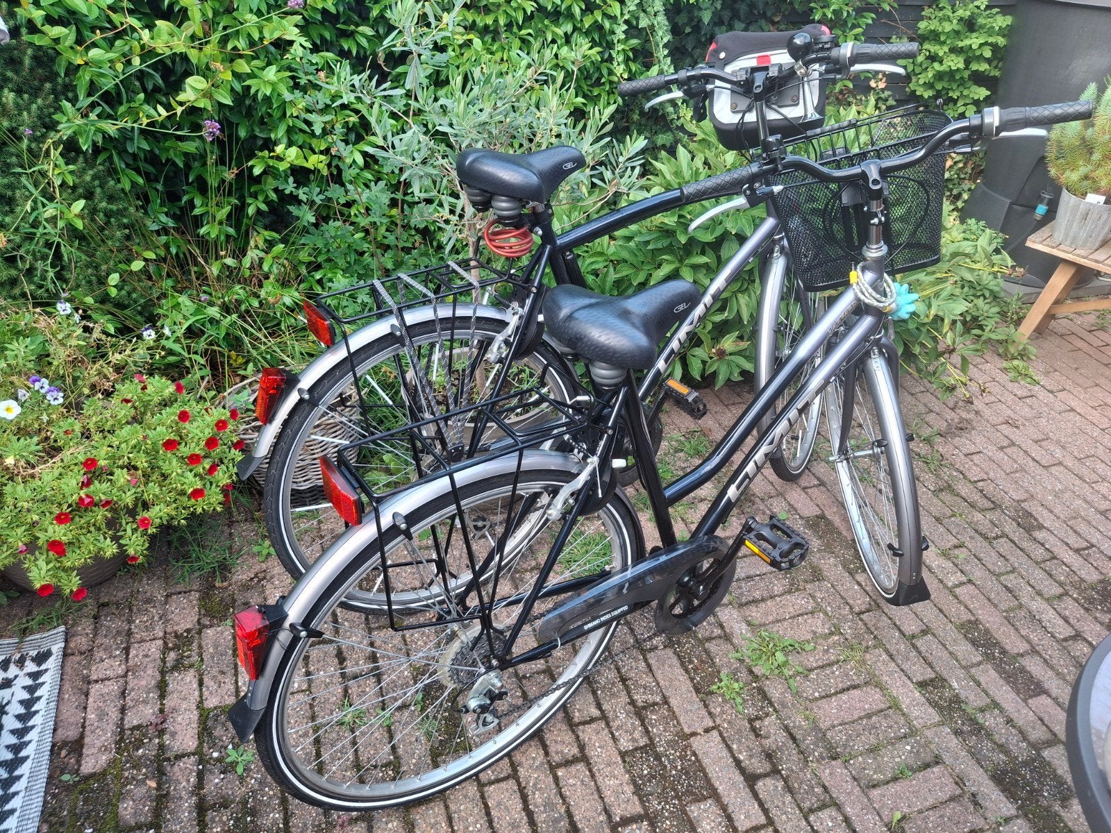 Dames en heren fiets, Fietsen en Brommers, Fietsen | Heren | Herenfietsen, Ophalen, Gebruikt, Overige merken