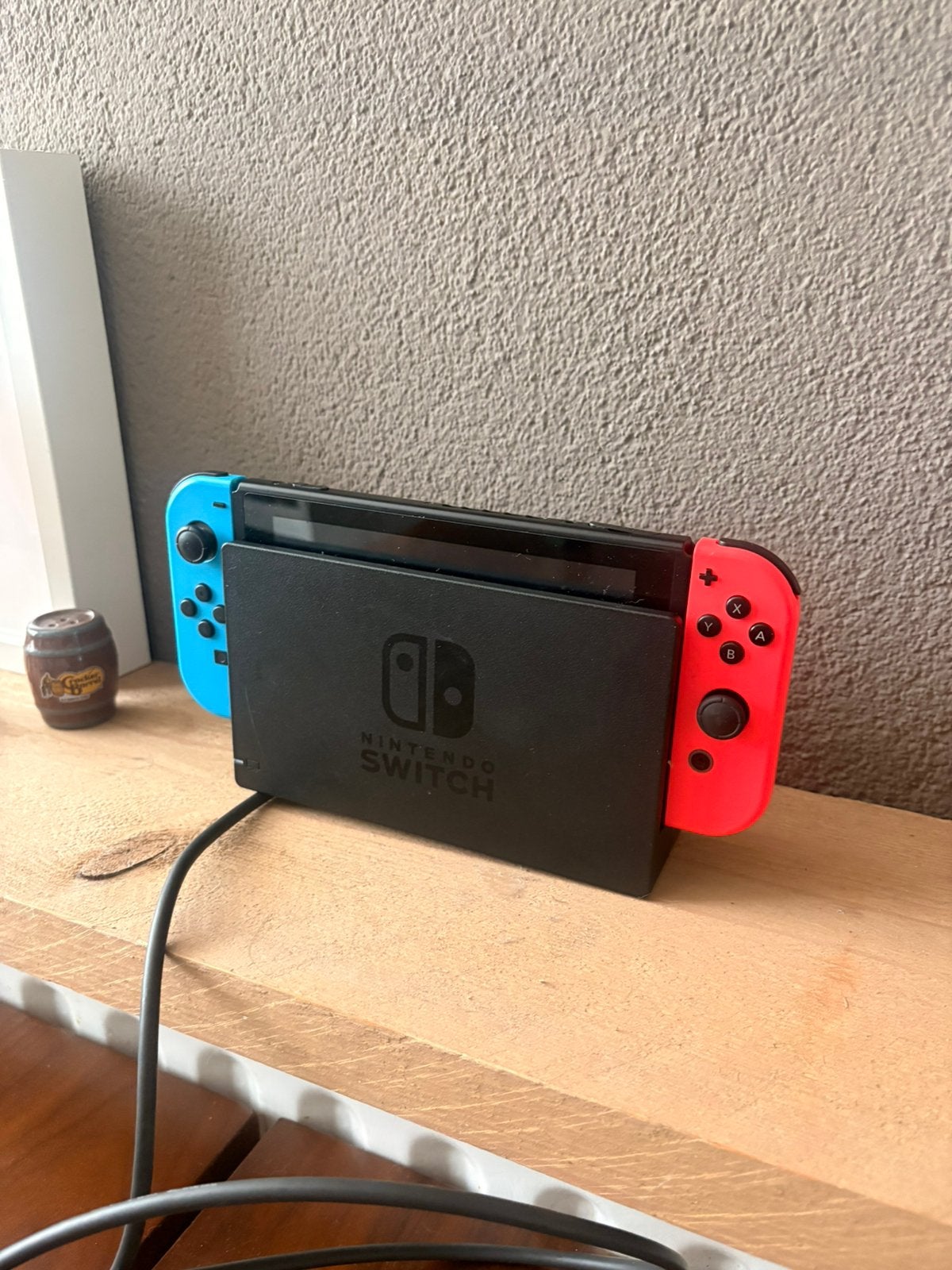 Nintendo Switch uit 2020, Ophalen, Zo goed als nieuw, Met 2 controllers, Switch Original