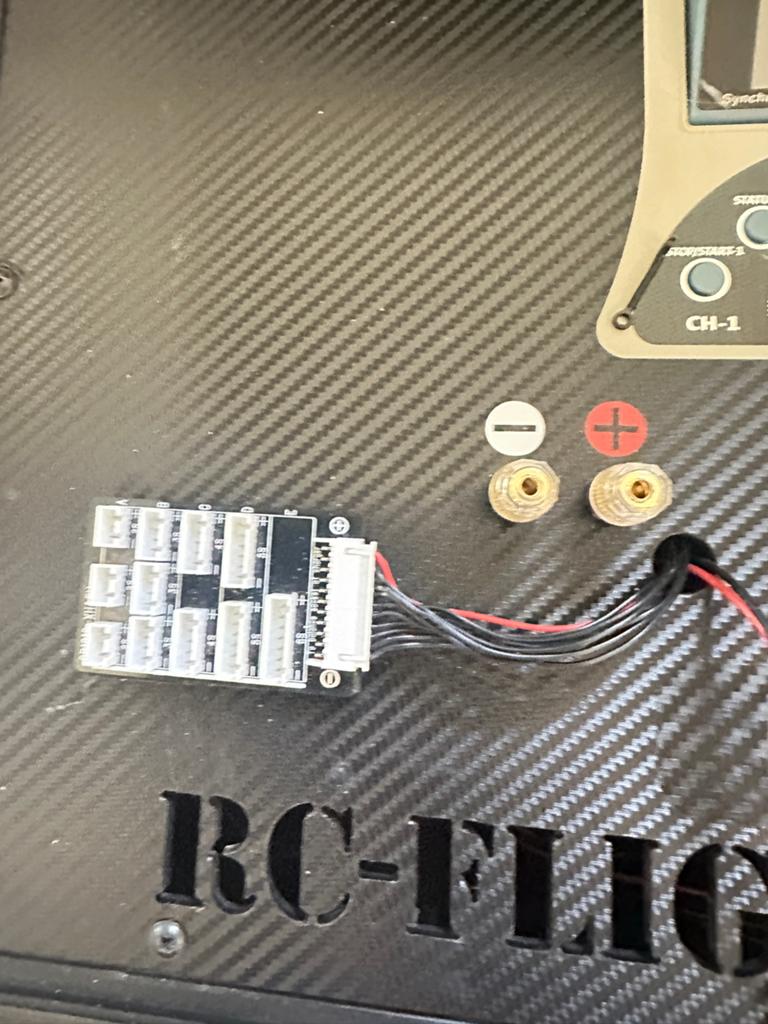 iCharger 4010 DUO met 2x HP Server PSU in koffer, Hobby en Vrije tijd, Ophalen of Verzenden, Zo goed als nieuw