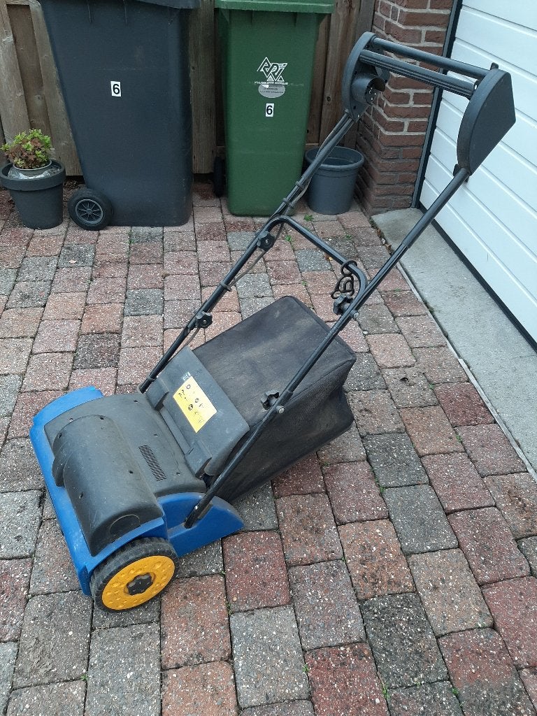 Elektrische verticuteermachine Einhell EVK 1200, Ophalen, Gebruikt, Elektrisch, Einhell