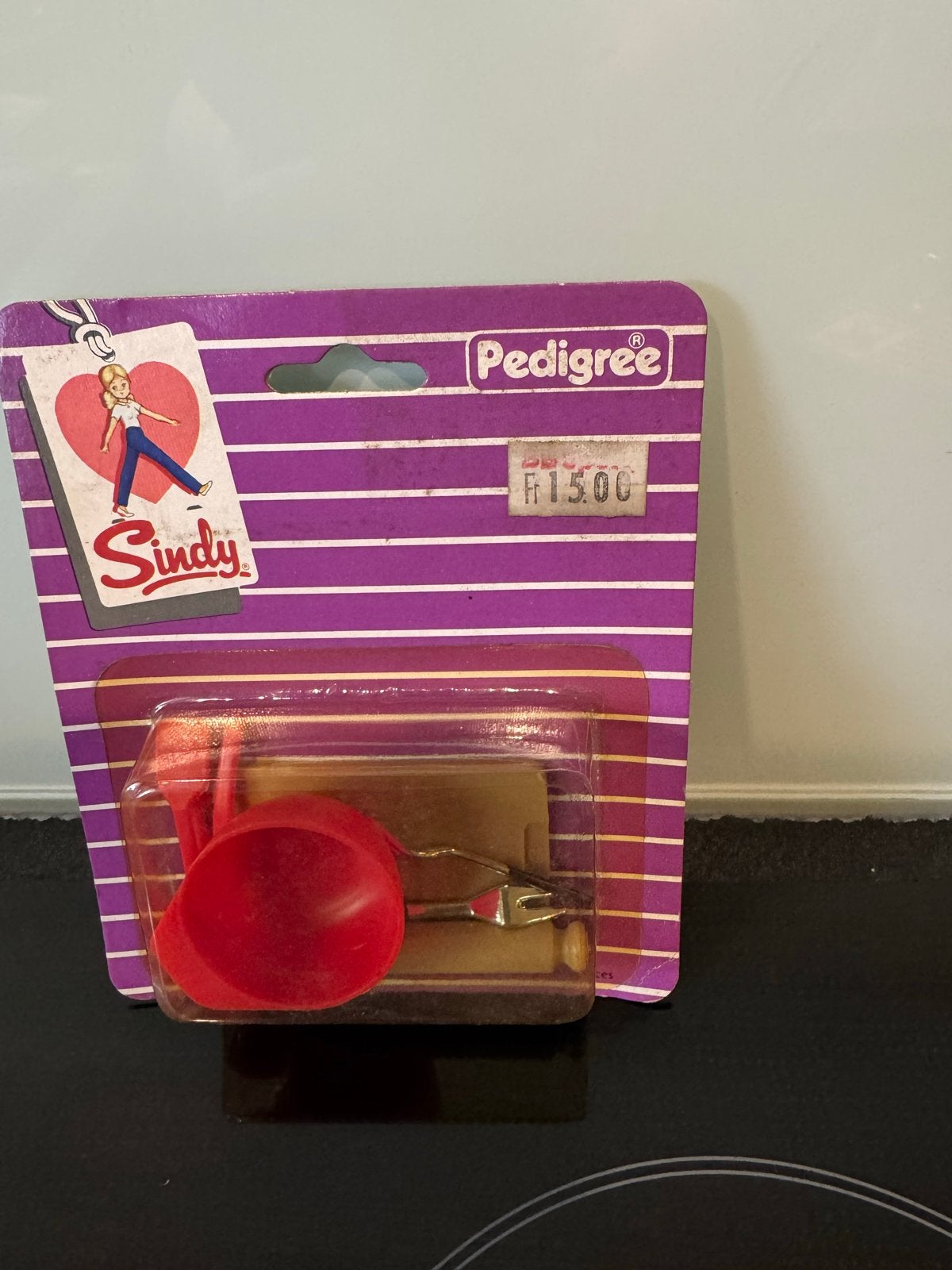 Vintage Sindy Pedigree Poppenaccessoires - Voerbakje & Schep, Ophalen of Verzenden, Nieuw, Overige typen