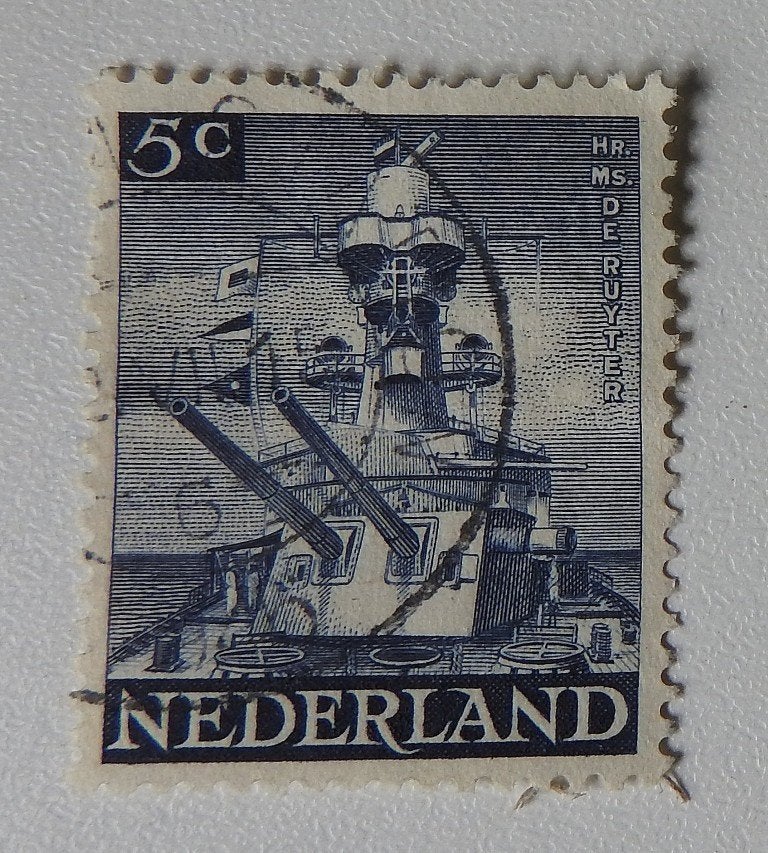 Postzegel 1944 Oorlogsschip H.R.M.S. De Ruyter, Postzegels en Munten, Postzegels | Nederland, Verzenden, Na 1940, Gestempeld