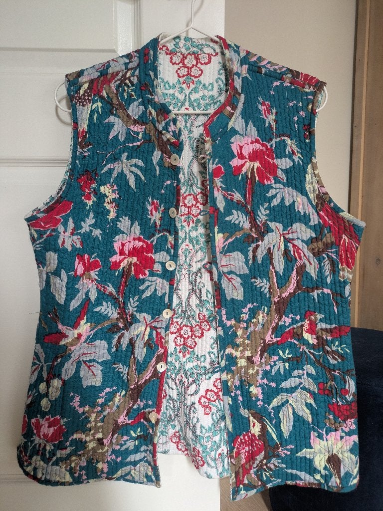 Omkeerbaar gilet met bloemenprint S, Kleding | Dames, Ophalen of Verzenden, Zo goed als nieuw, Maat 36 (S), Meerkleurig
