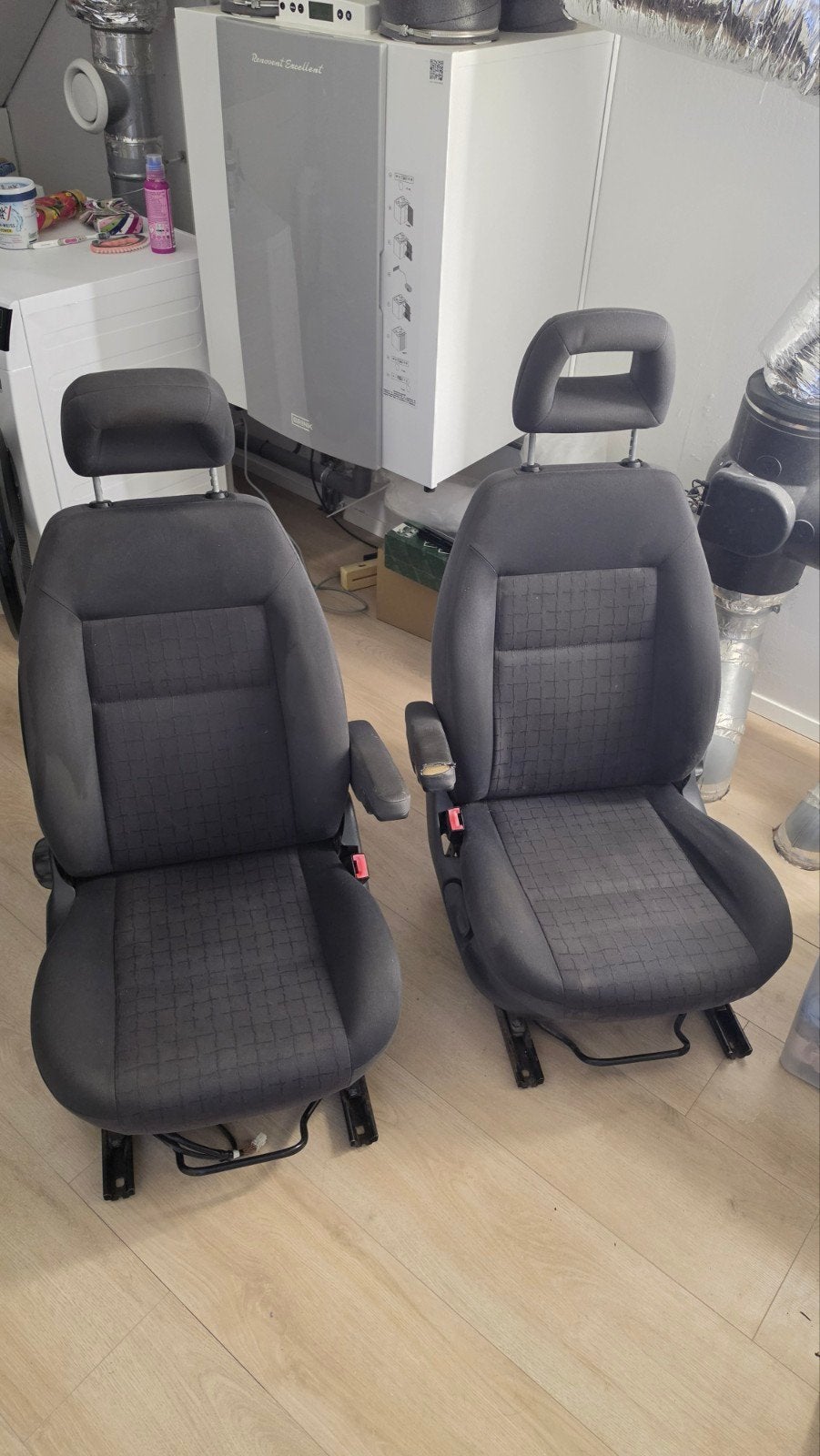 Volkswagen Sharan Stoelen - Bestuurders- en Bijrijdersstoel, Ophalen, Gebruikt, Volkswagen