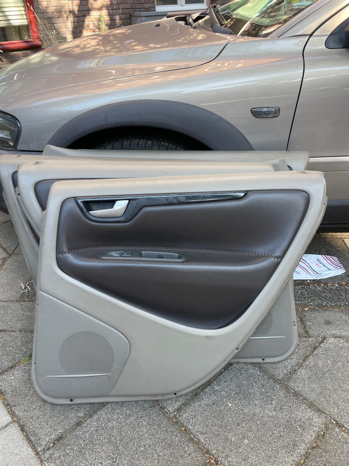 Volvo xc70 deur panelen bruin leer, Ophalen, Volvo