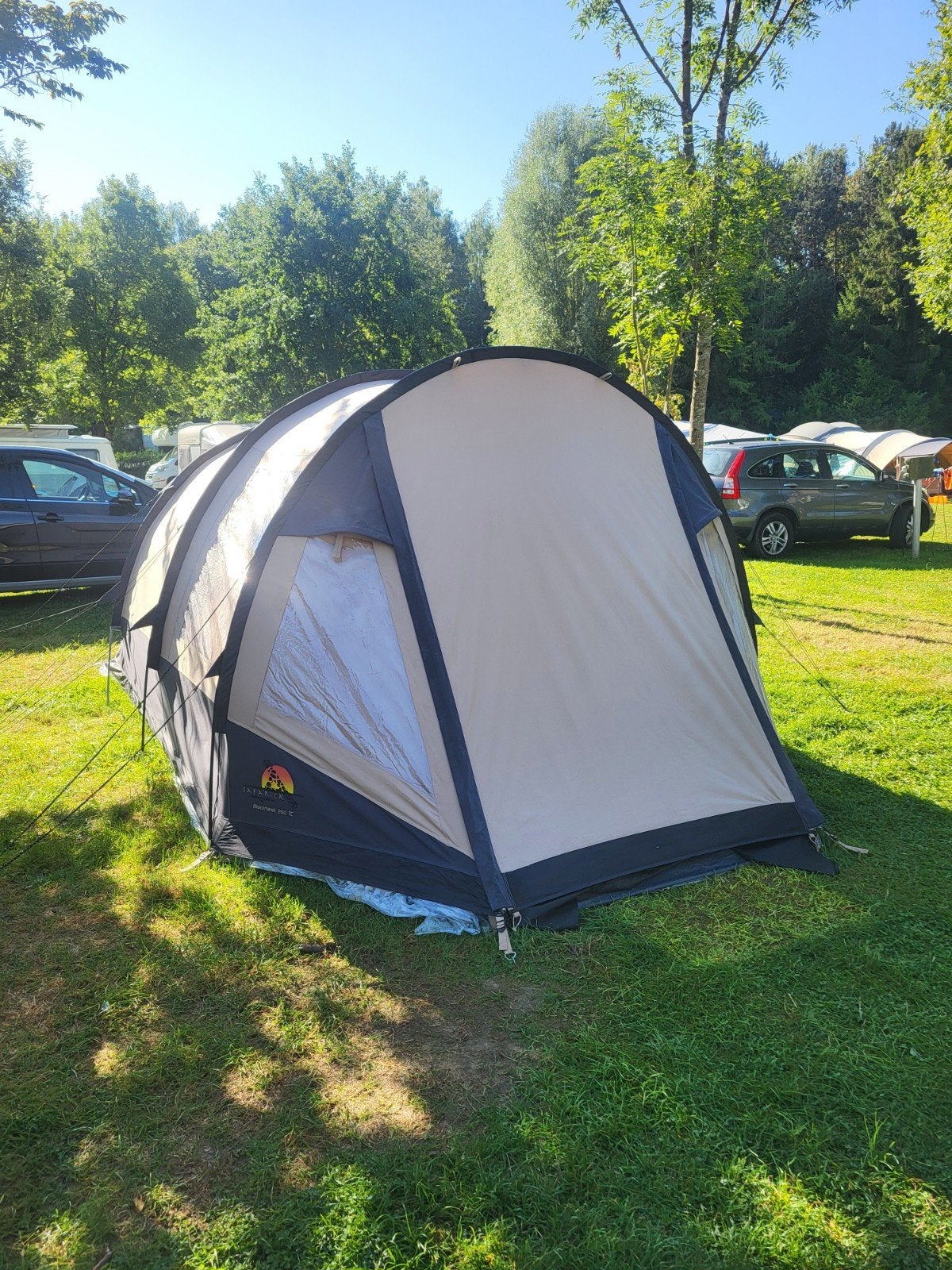 TE KOOP - Safarica 260 TC tunneltent - Ruime 4-persoons tent, Ophalen, Zo goed als nieuw, Tot en met 4