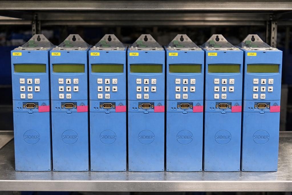 10x Stöber POSIDRIVE ECS5000 / ASP5001 Servodrives, Ophalen of Verzenden