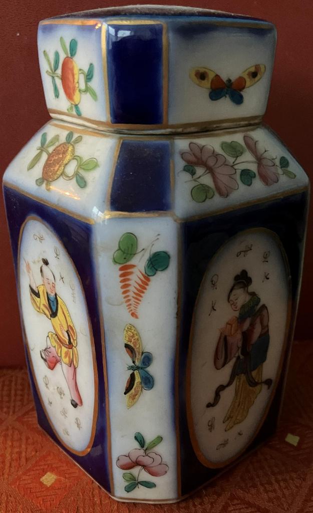 Antiek Chinees porseleinen theebus, Jiaqing (1796-1820), Antiek en Kunst, Verzenden