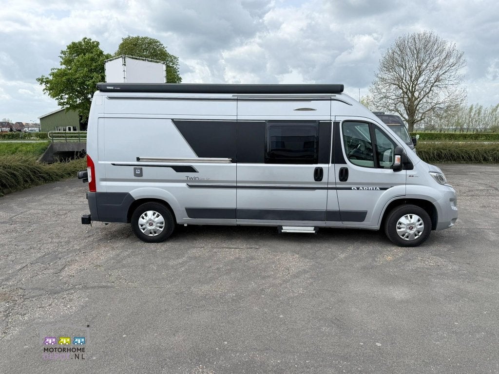 Adria Twin 600 SP, Caravans en Kamperen, Campers, Buscamper of Camperbus, Ringverwarming, Fiat, Tot en met 2