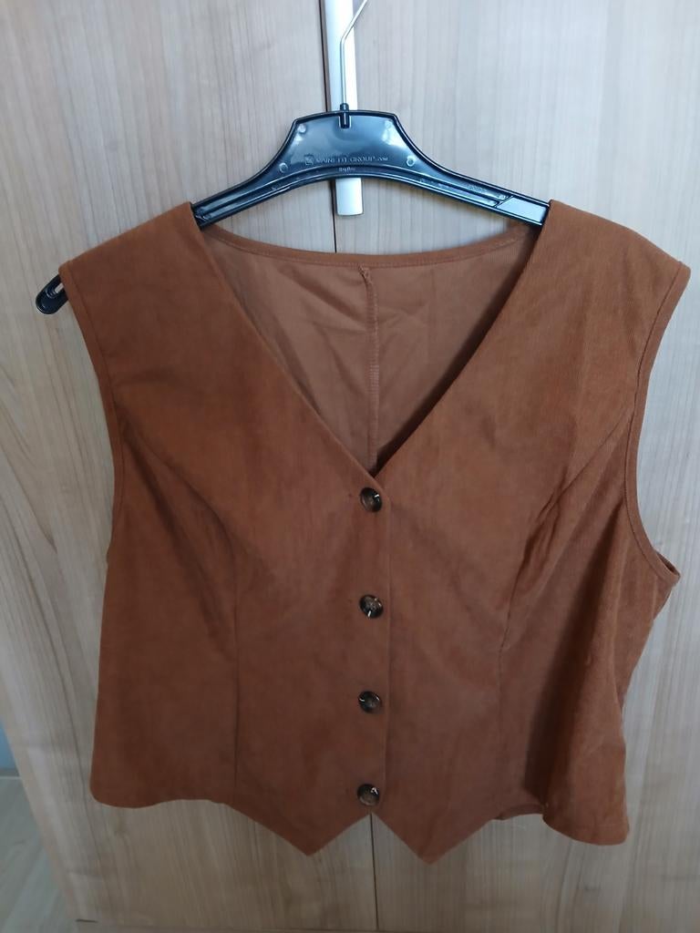 Gilet ribstof cognac maat xl, Kleding | Dames, Tops, Bruin, Maat 46/48 (XL) of groter, Ophalen of Verzenden, Zo goed als nieuw
