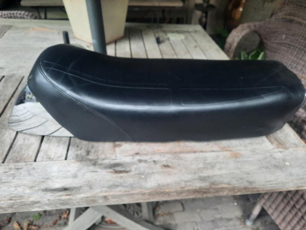 Yamaha fs1 zadel!, Fietsen en Brommers, Brommeronderdelen | Oldtimers, Ophalen of Verzenden, Zadel, Yamaha