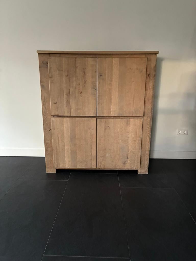 Zeer mooie massieve kast, Ophalen, Zo goed als nieuw, 25 tot 50 cm, 200 cm of meer