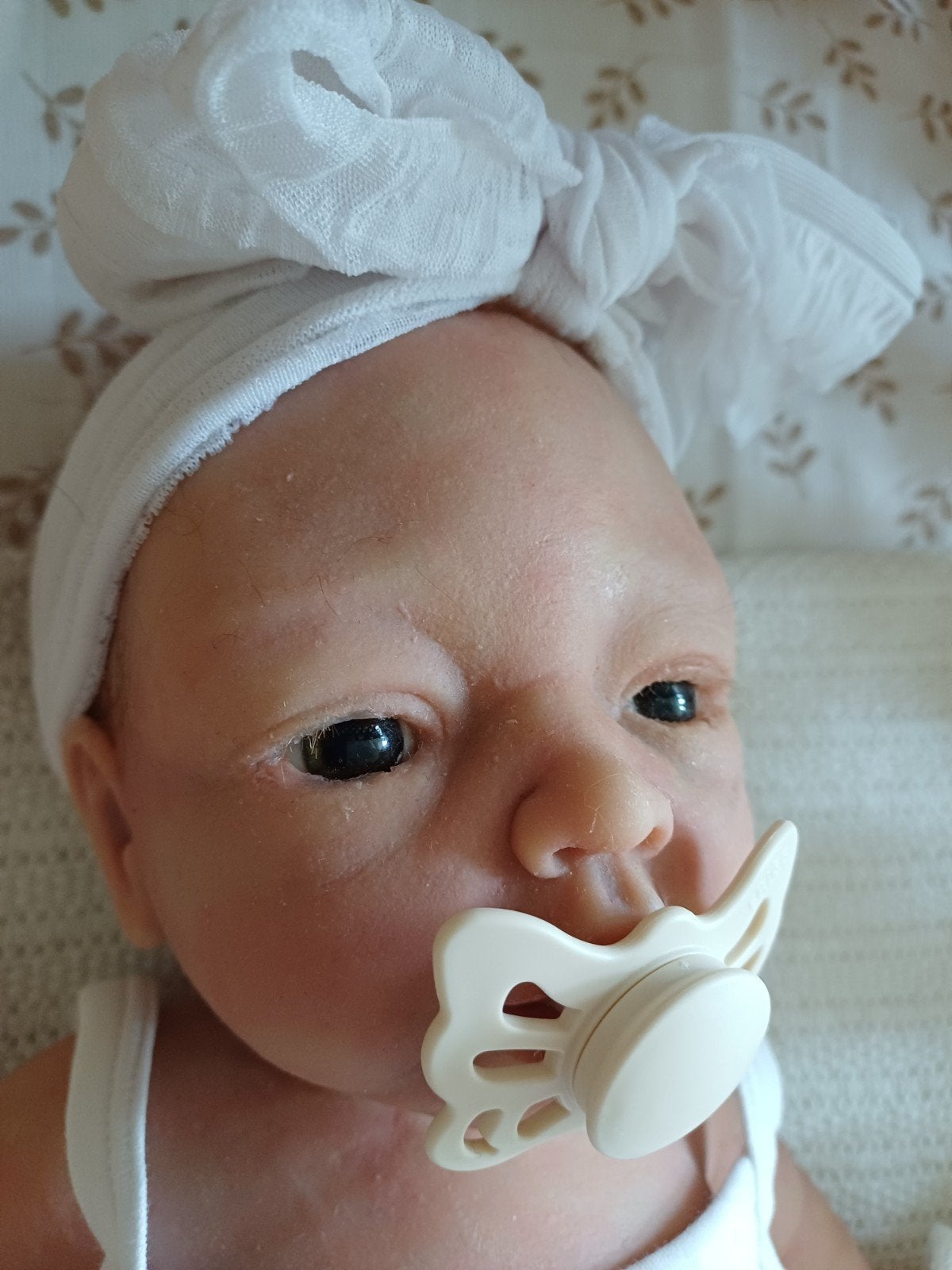 Lieve levensechte siliconen baby, Ophalen of Verzenden, Pop
