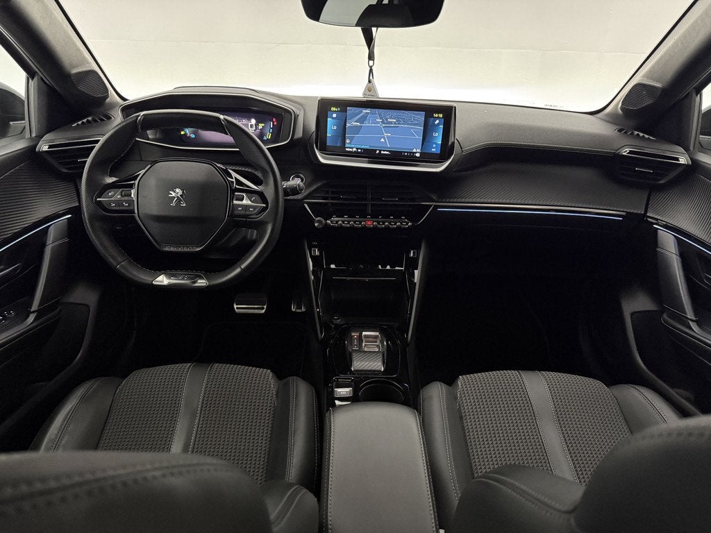 Peugeot e-208 EV GT 50 kWh | Snelladen | SOH 92% | Camera |, Auto's, Peugeot, 136 pk, Gebruikt, 351 km, Wit