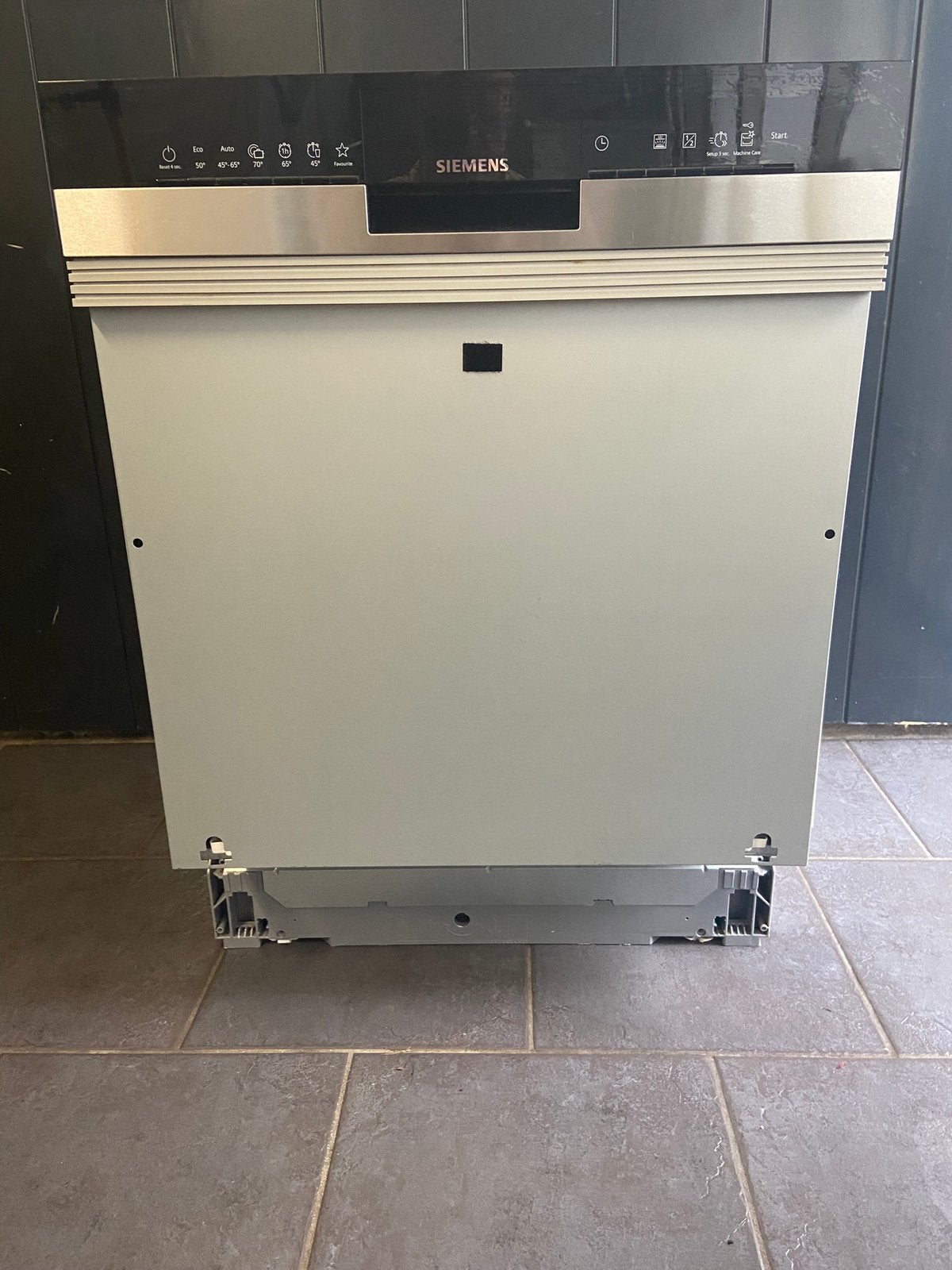 Siemens inbouw vaatwasser half geïntegreerd., Ophalen, Energieklasse A of zuiniger, Minder dan 10 liter, Zo goed als nieuw
