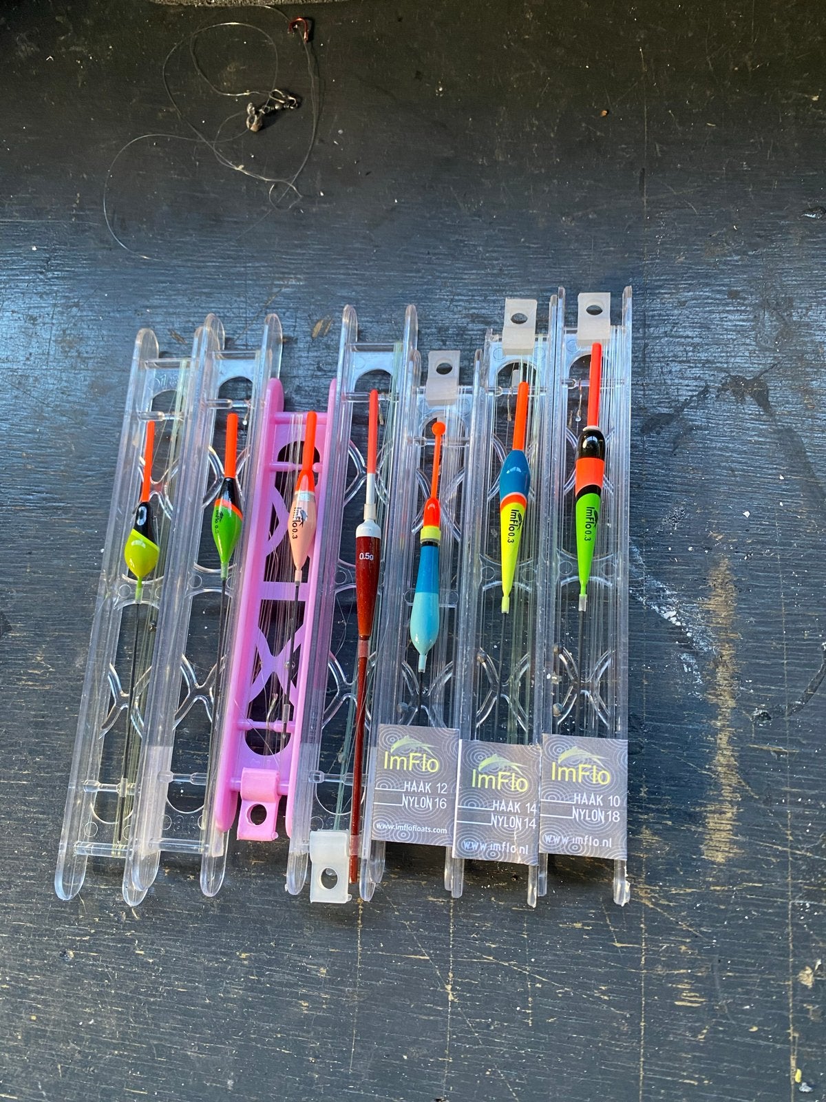 Set van 7 ImFlo dobbers met haken en nylon, Ophalen of Verzenden, Zo goed als nieuw, Dobber of Lood