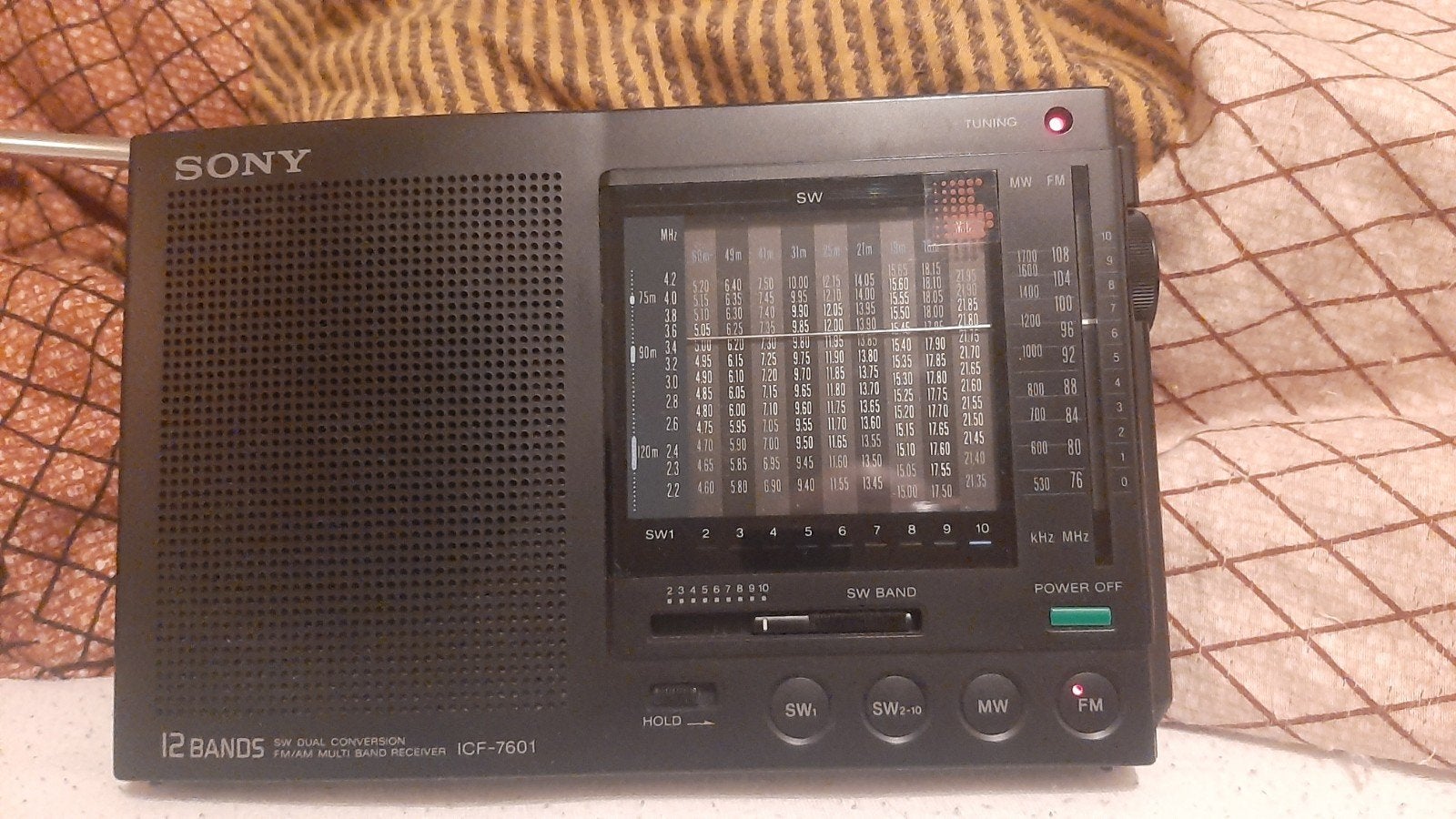 Sony ICF-7601 12-bands FM/MW/SW radio, Ophalen of Verzenden, Zo goed als nieuw, Wereldontvanger