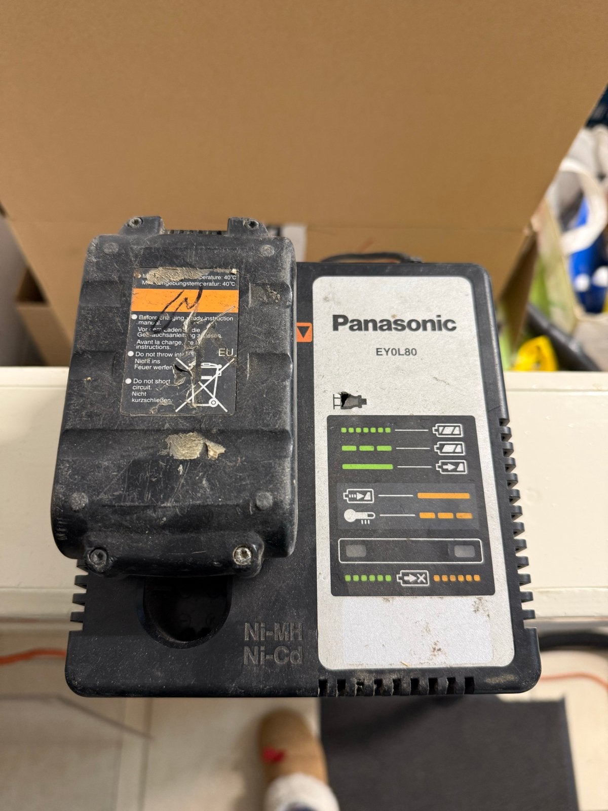 Panasonic EYOL80 Oplader met accu, Ophalen, Gebruikt, Overige merken, Overige typen