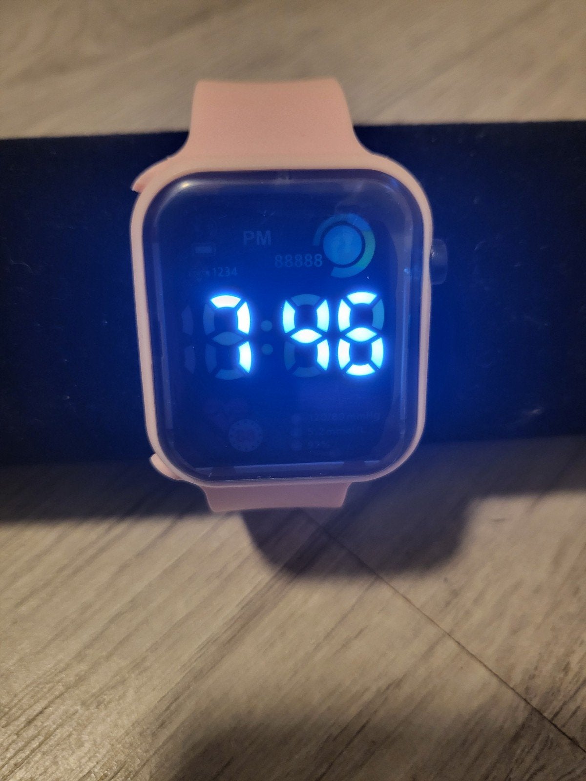 Nieuwe Roze Smartwatch met Hartslagmeter en Stappenteller, Ophalen of Verzenden, Stappen, Nieuw, Roze