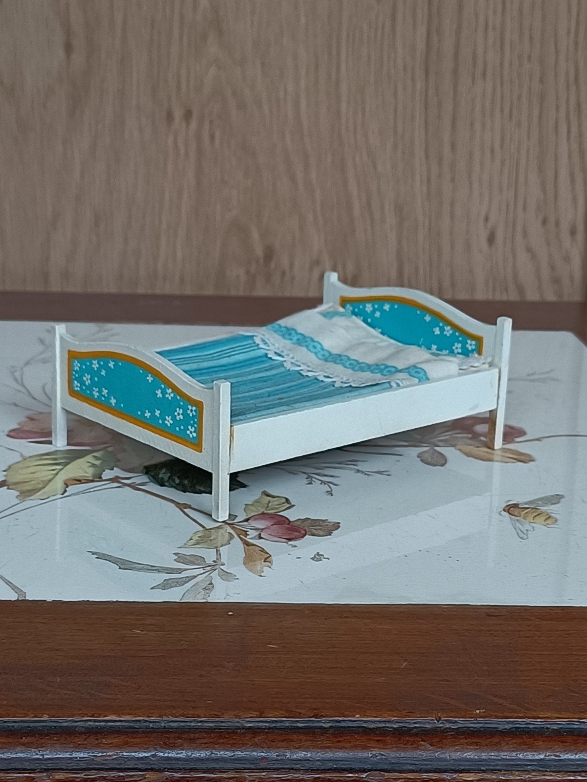 Vintage Lundby bedje poppenhuis jaren '70, Ophalen of Verzenden, Gebruikt, Poppenhuis