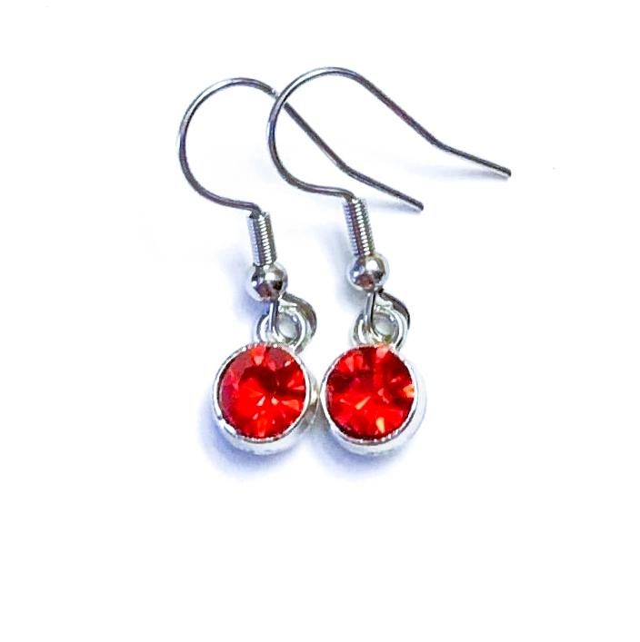 Oorbellen witgoud - rhodium plated kristallen rood-robijn