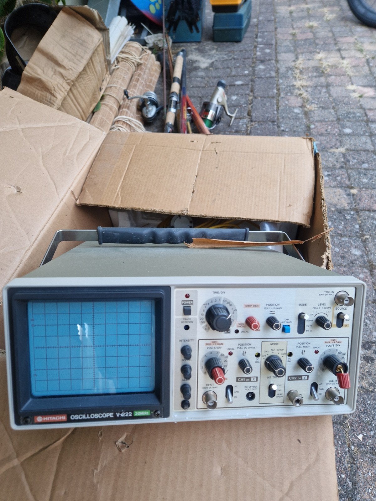 Hitachi oscilloscope v222 20mhz 2 kanaals, Ophalen of Verzenden
