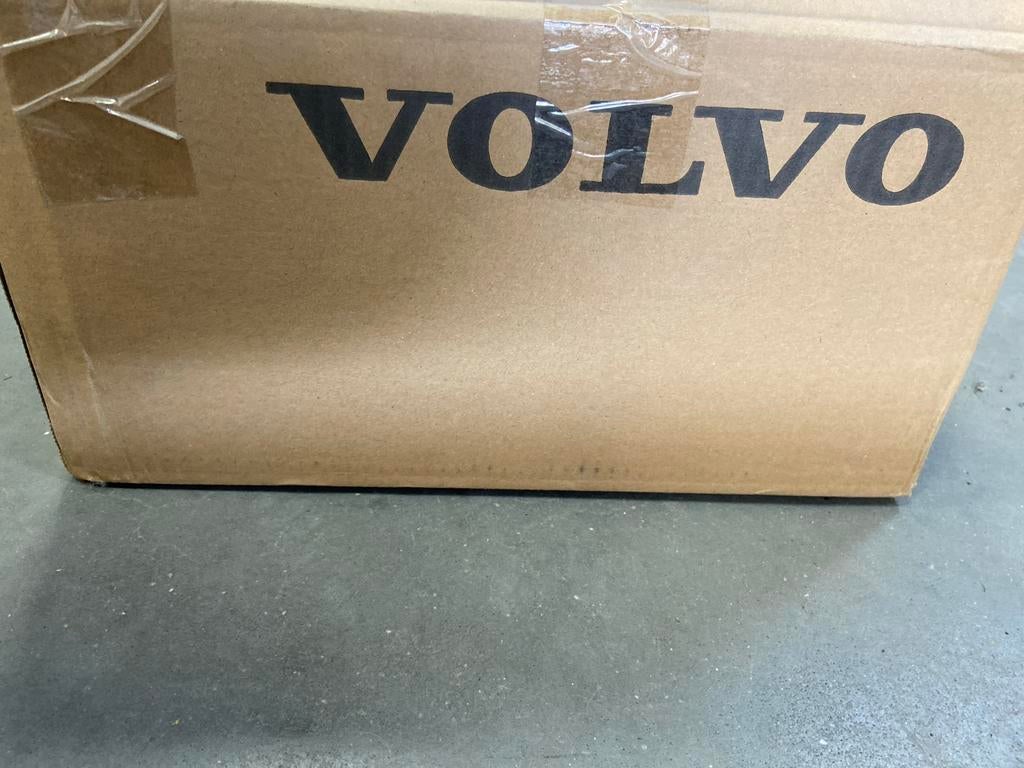 Volvo achterlicht ex30  - beschadigt, Ophalen, Zo goed als nieuw, Minder dan 50 cm