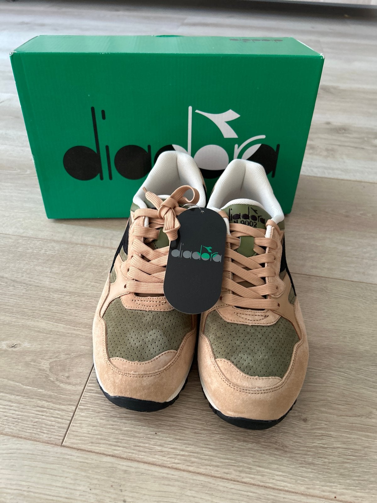 Diadora Sneakers - Nieuw  maat 42, Ophalen of Verzenden, Nieuw, Overige kleuren, Sneakers of Gympen