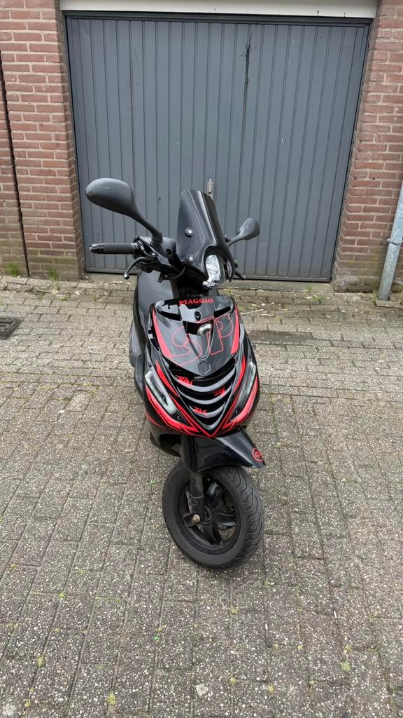Piaggio Zip  50cc – Nette scooter / loopt legaal, Ophalen, Zo goed als nieuw, Benzine, Zip