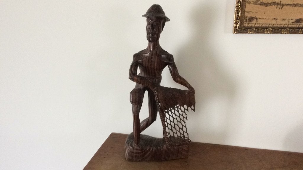 Indonesische visser, houten beeld, Ophalen of Verzenden, 20 - 50 cm, Zeeleven, Beeld