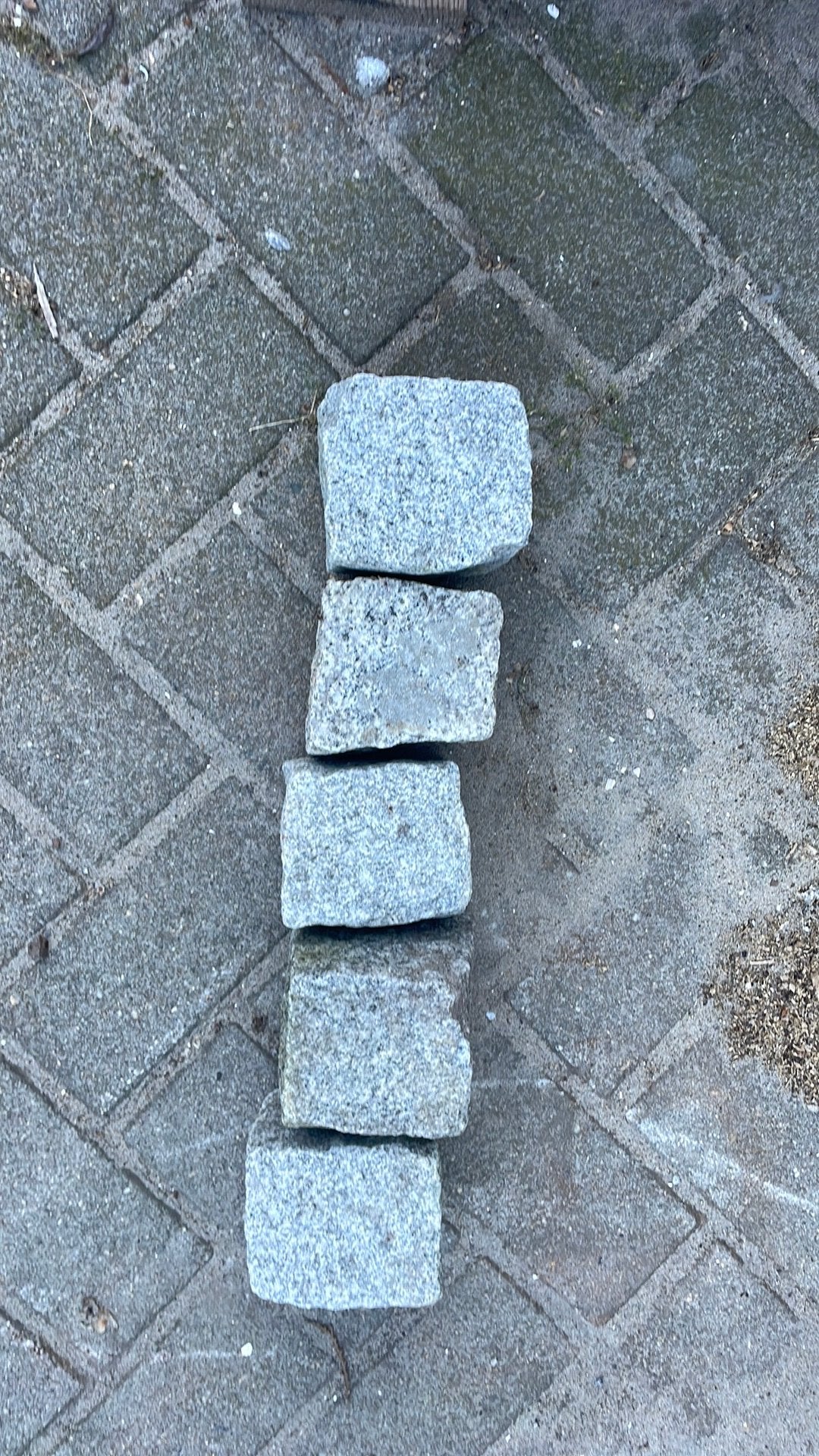 Graniet 10/10 plusminus 50 stuks, Tuin en Terras, Ophalen of Verzenden, Zo goed als nieuw, Graniet, Overige typen