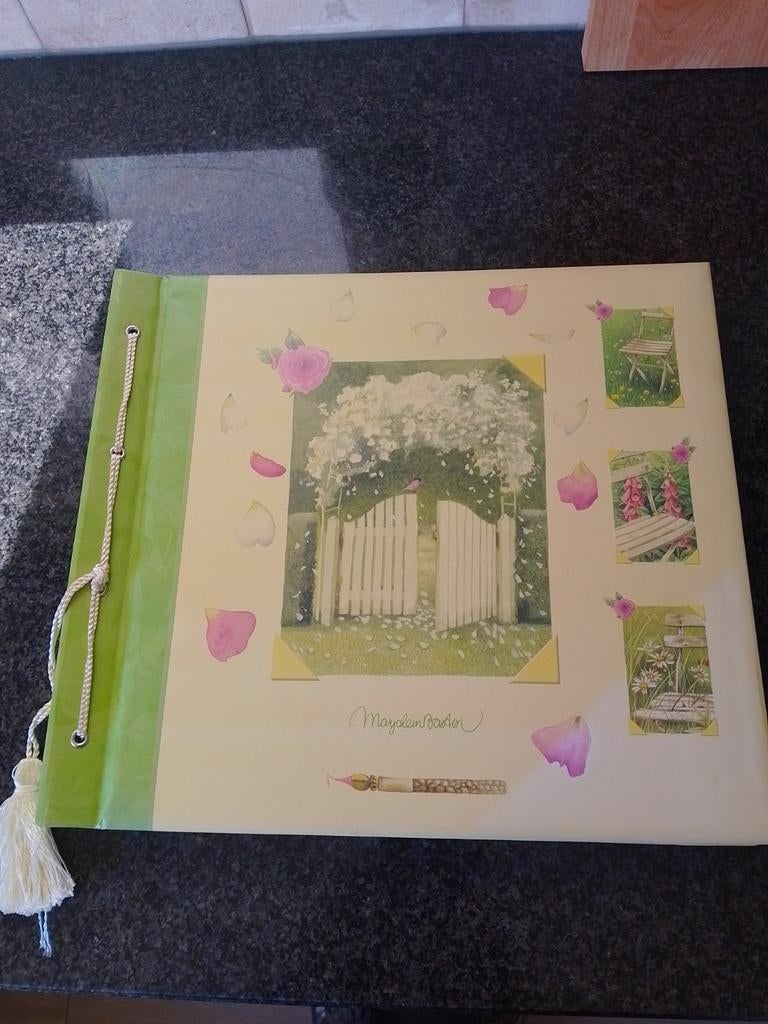 Hallmark fotoalbum / scrapbook 'Magical Garden', Ophalen of Verzenden, Nieuw, Fotoalbum