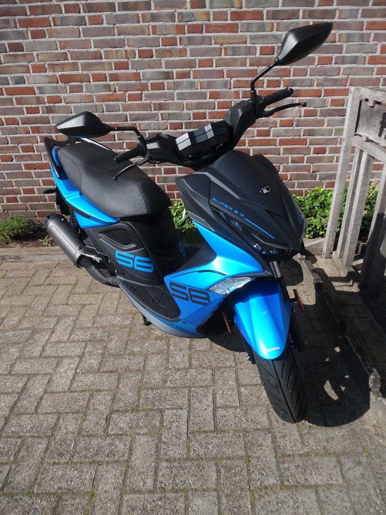 Kymco New Super8R 08-2025 10.604km IN NIEUWSTAAT, Kymco Kybe BV NL, Kymco, Maximaal 45 km/u, Ophalen of Verzenden
